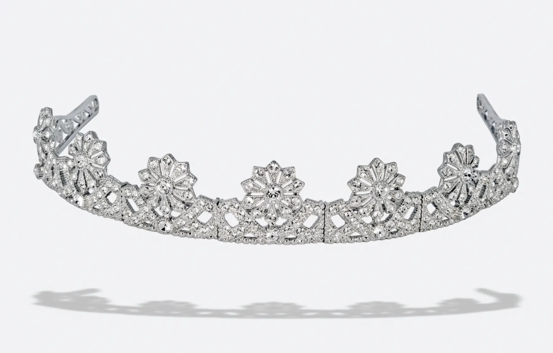 Tiara de Plata de Primera Ley Baja con Cristales y Flores